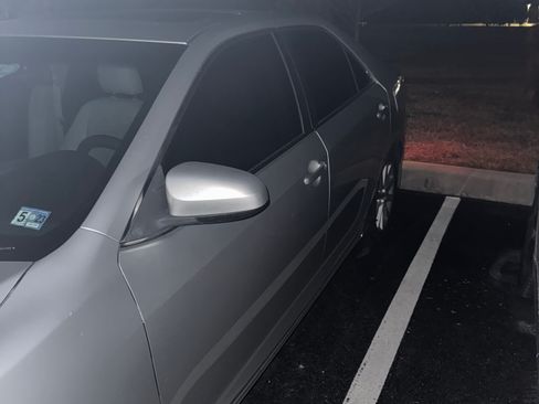 Used 2013 Toyota Camry XLE image 2