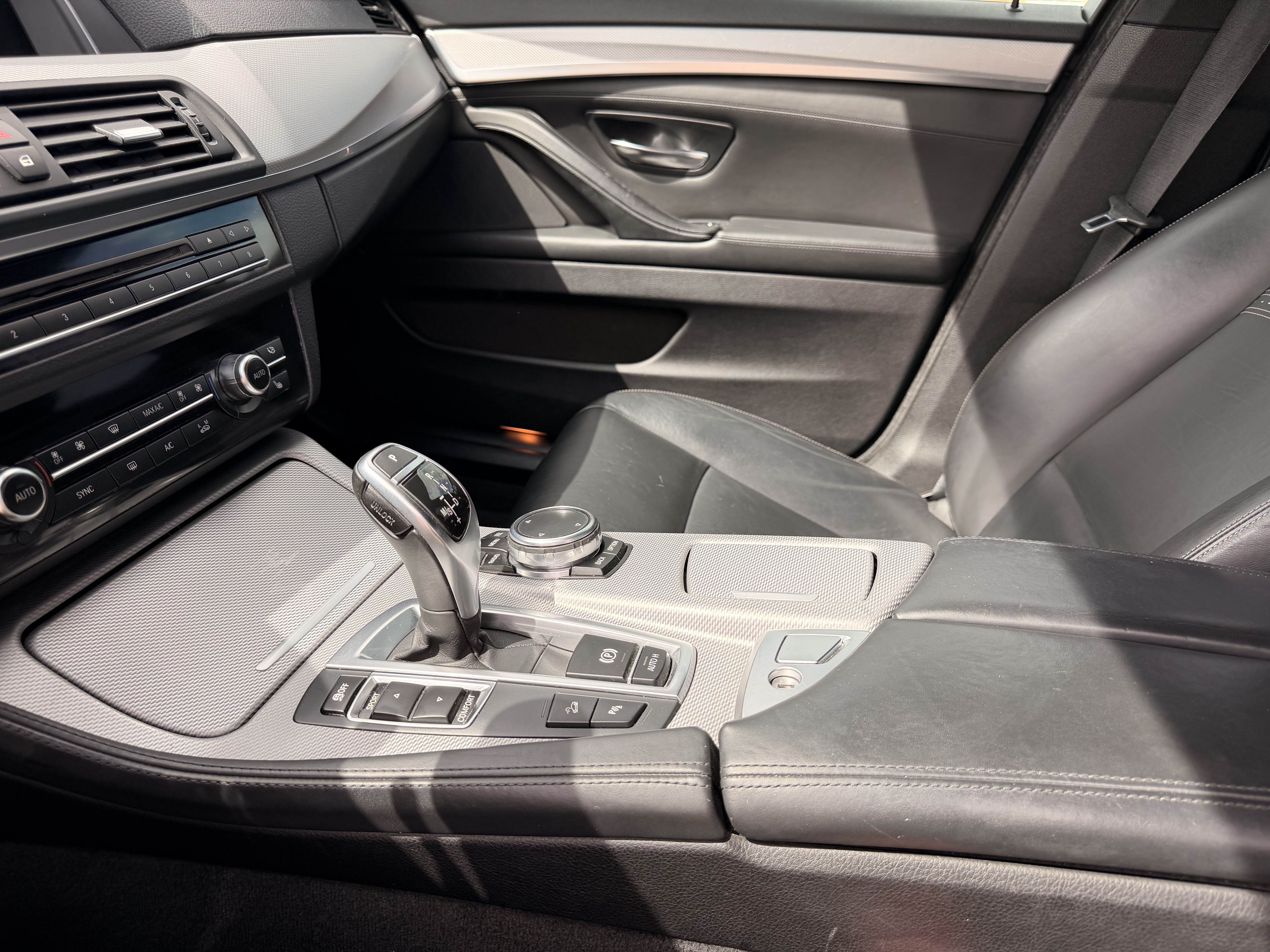 Used 2016 BMW 535i xDrive Sedan AWD/4WD image 17