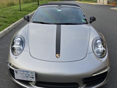 Used 2013 Porsche 911 Carrera S image 2