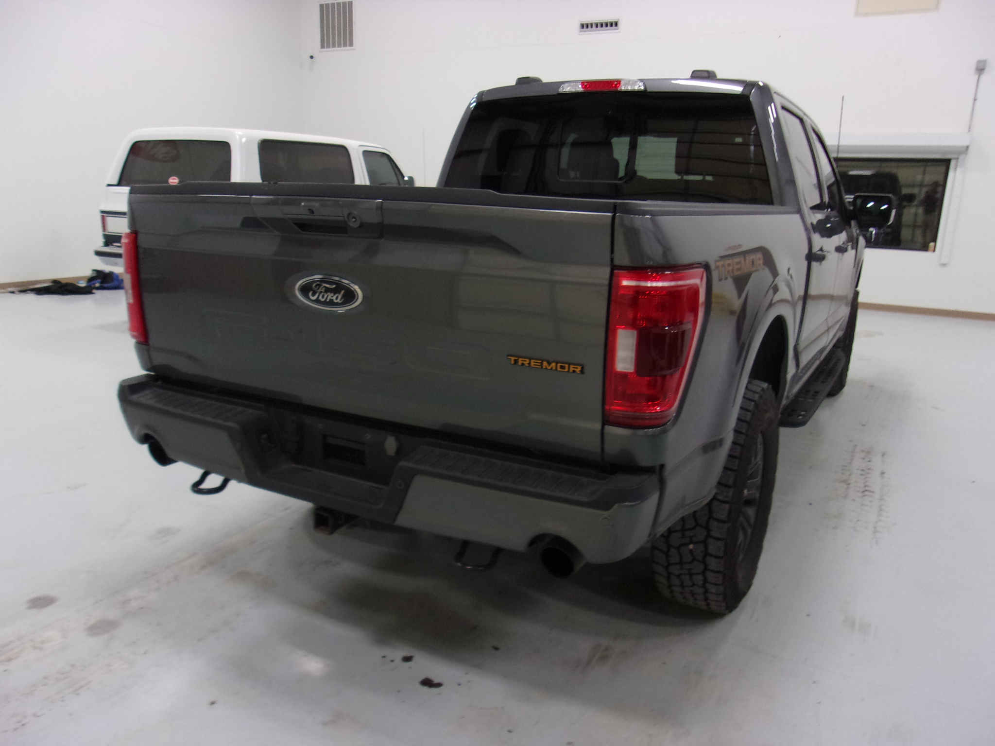 Used 2023 Ford F150 Tremor w/ Trailer Tow Package AWD/4WD image 10