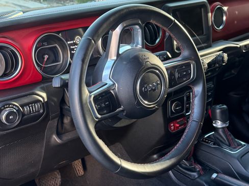 Used 2019 Jeep Wrangler Unlimited Rubicon image 11