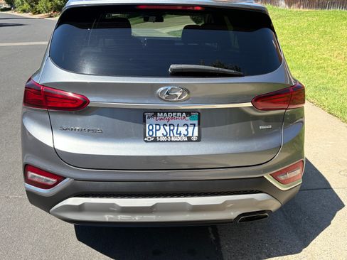 Used 2019 Hyundai Santa Fe SE AWD/4WD image 6