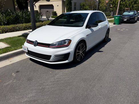Used 2017 Volkswagen GTI Sport FWD image 4