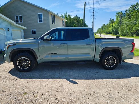Used 2025 Toyota Tundra SR5 w/ TRD Off-Road Premium Package AWD/4WD image 4