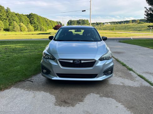 Used 2017 Subaru Impreza 2.0i AWD/4WD image 9