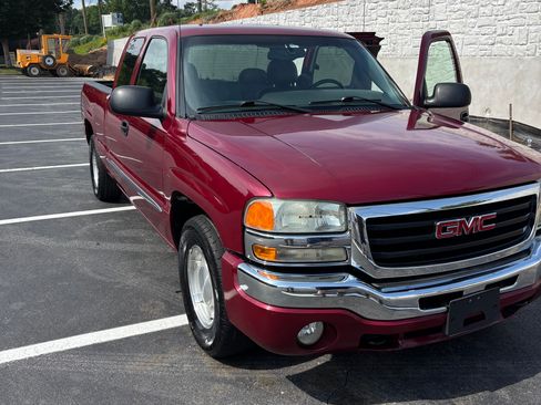 Used 2004 GMC Sierra 1500 SLE w/ Light Duty Power Package image 13