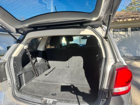 Used 2019 Dodge Journey GT image 9