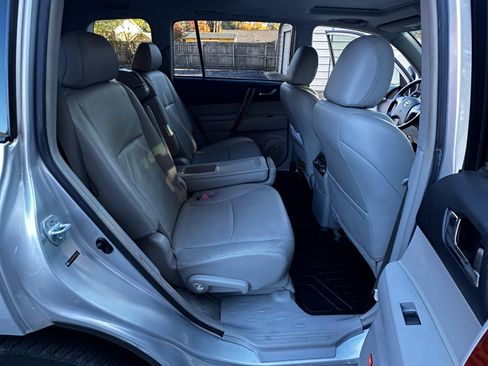 Used 2008 Toyota Highlander Limited image 23