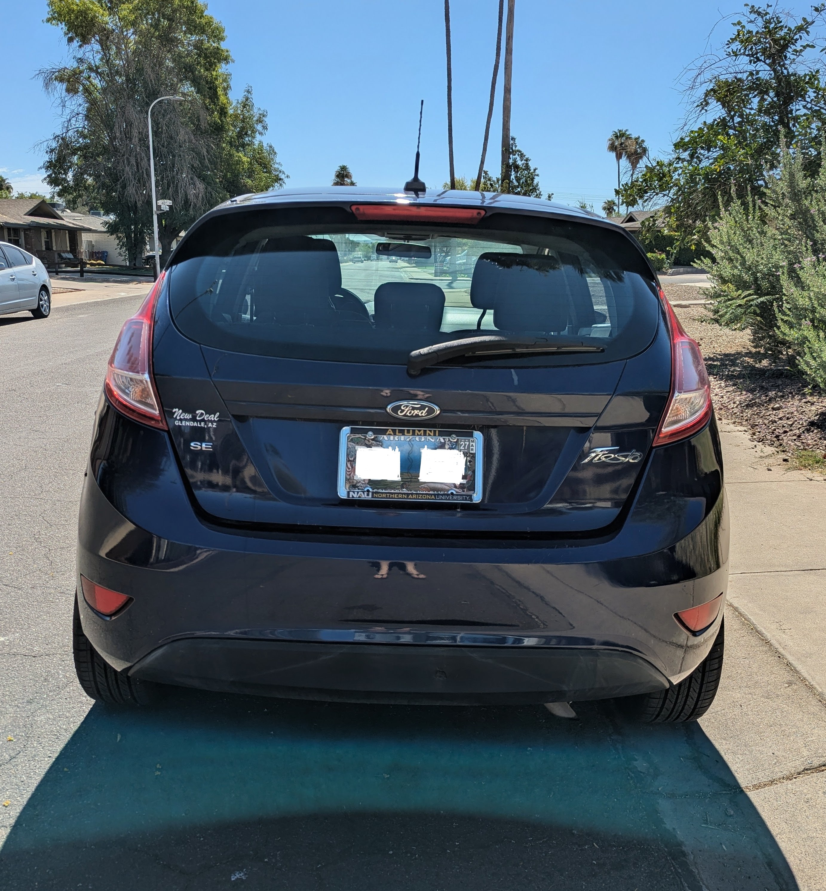 Used 2016 Ford Fiesta SE w/ Equipment Group 201A FWD image 9