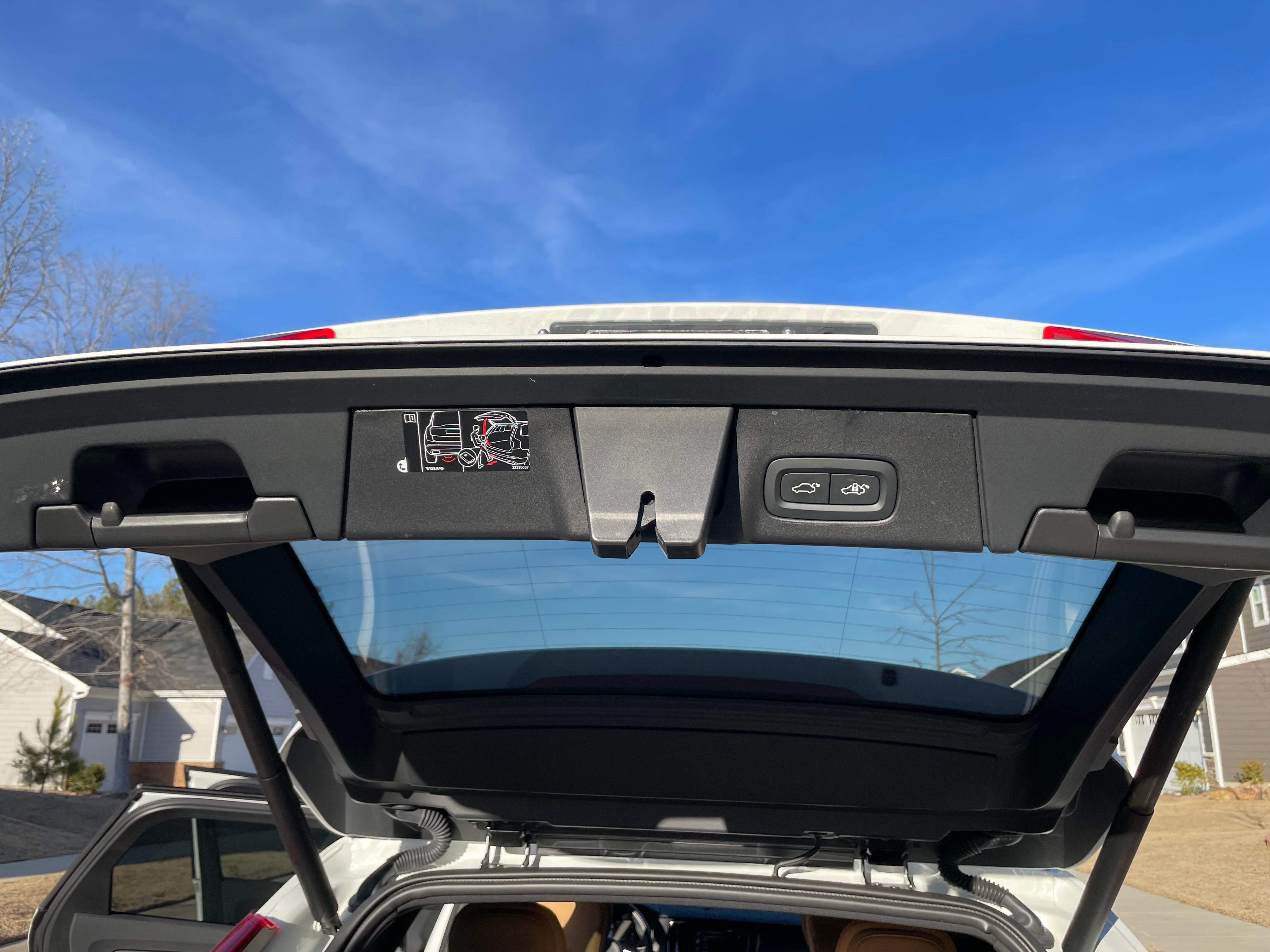 Used 2020 Volvo V90 T6 Cross Country w/ Advanced Package AWD/4WD image 23