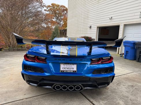 Used 2026 Chevrolet Corvette ZR1 w/ ZR1 Carbon Fiber Aero Package image 4