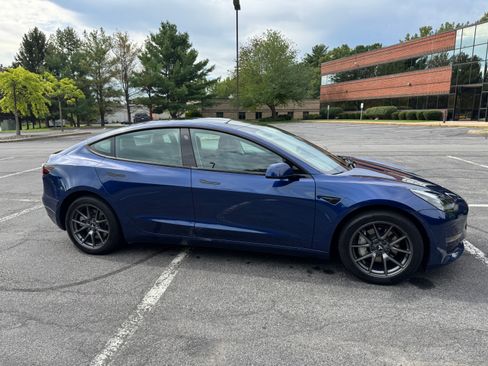 Used 2023 Tesla Model 3 Long Range AWD/4WD image 1