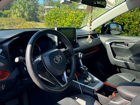 Used 2021 Toyota RAV4 Adventure image 15