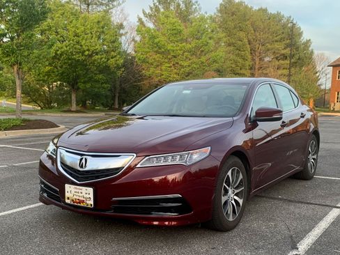 Used 2016 Acura TLX w/ Technology Package FWD image 1