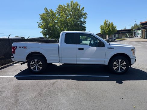 Used 2019 Ford F150 XL w/ Equipment Group 101A Mid AWD/4WD image 4