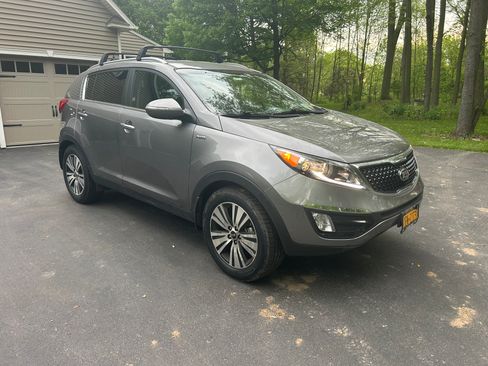 Used 2015 Kia Sportage EX AWD/4WD image 10