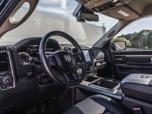 Used 2014 RAM 1500 Sport w/ Convenience Group image 22