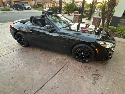 Used 2020 BMW Z4 sDrive30i w/ M Sport Package image 13
