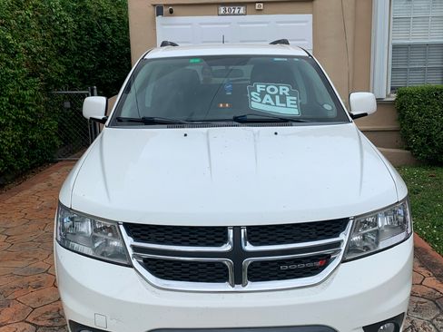 Used 2016 Dodge Journey SXT w/ Comfort/Convenience Group image 6