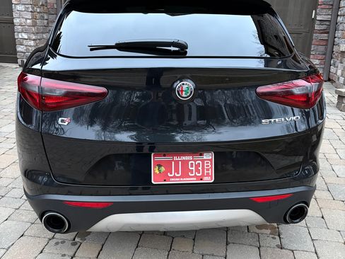 Used 2018 Alfa Romeo Stelvio Sport w/ Quick Order Package 22J Sport image 10