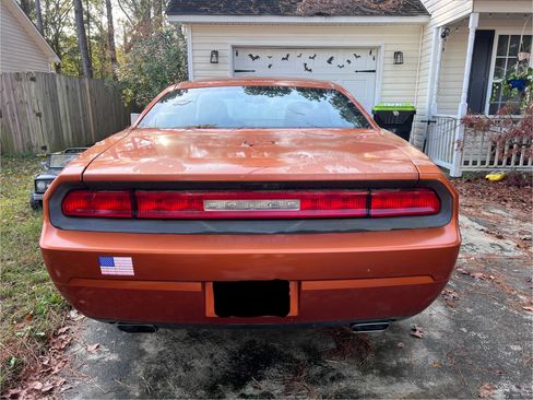 Used 2011 Dodge Challenger Coupe 2D image 6