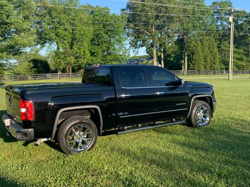 Used 2014 GMC Sierra 1500 SLT w/ SLT Crew Cab Value Package image 4