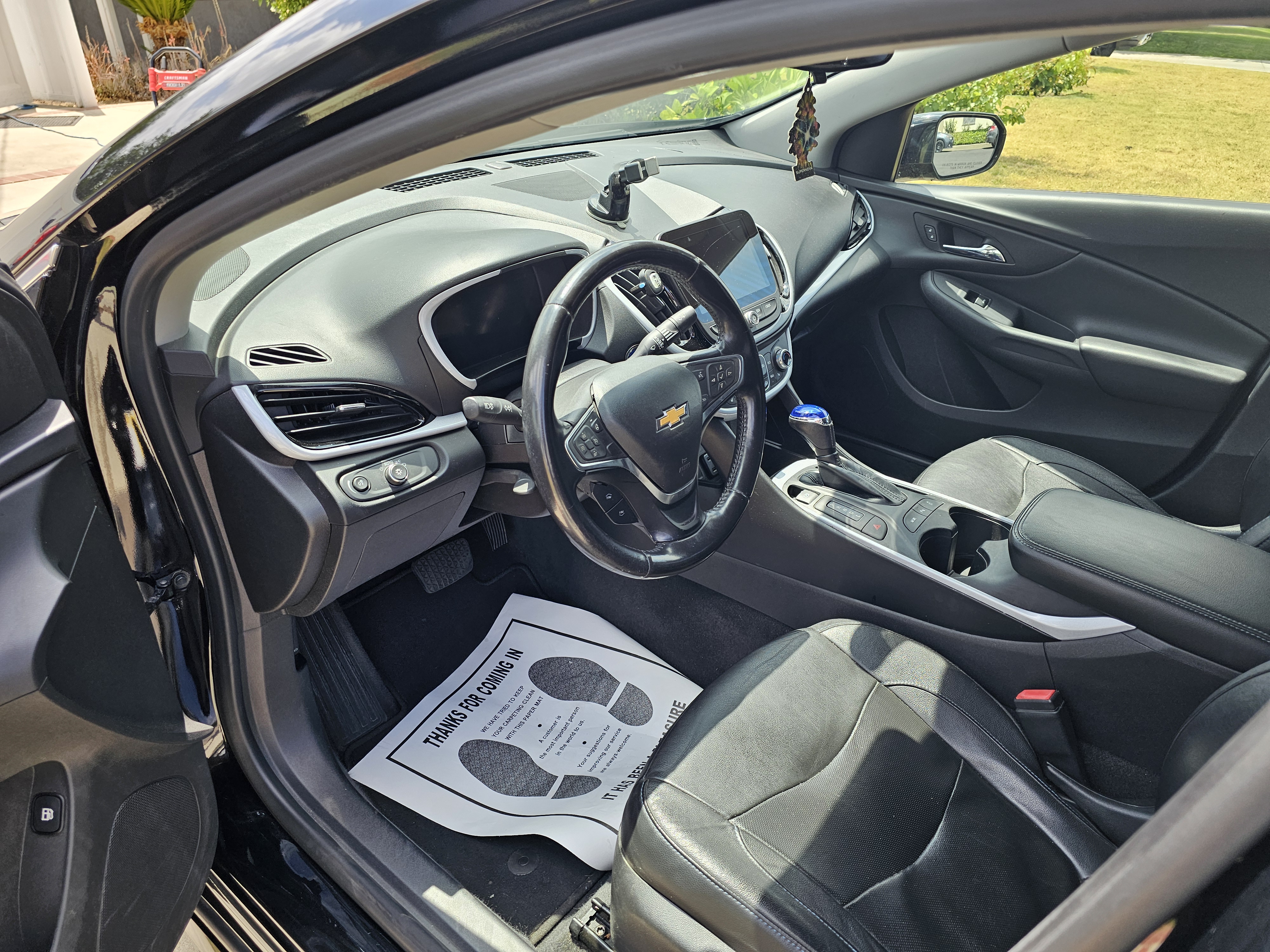 Used 2018 Chevrolet Volt LT w/ LT Driver Confidence Package FWD image 9