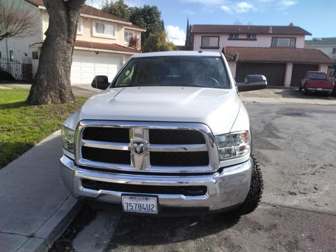 Used 2018 RAM 2500 Tradesman w/ Chrome Appearance Group image 1