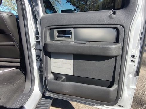 Used 2014 Ford F150 FX4 w/ Equipment Group 402A Luxury image 15