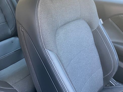 Used 2024 Ford Mustang Coupe image 17