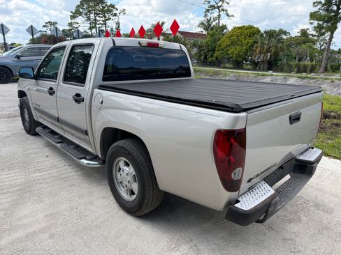 Used 2005 Chevrolet Colorado LS RWD image 1