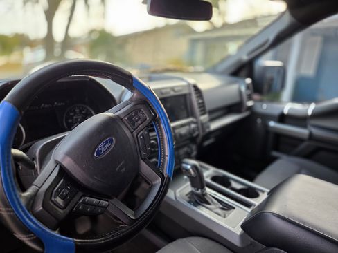 Used 2018 Ford F150 XLT w/ Equipment Group 301A Mid image 10