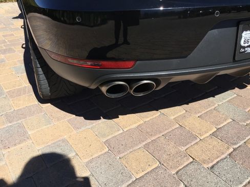 Used 2015 Porsche Macan S image 28