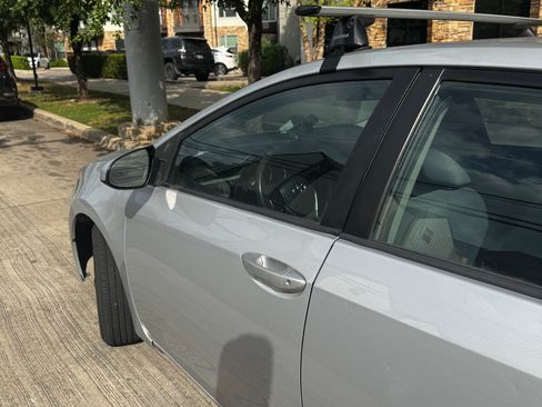 Used 2014 Toyota Corolla L image 5