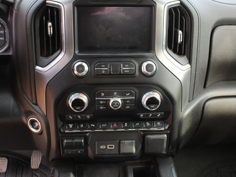 Used 2021 GMC Sierra 2500 Denali w/ Denali Ultimate Package image 14