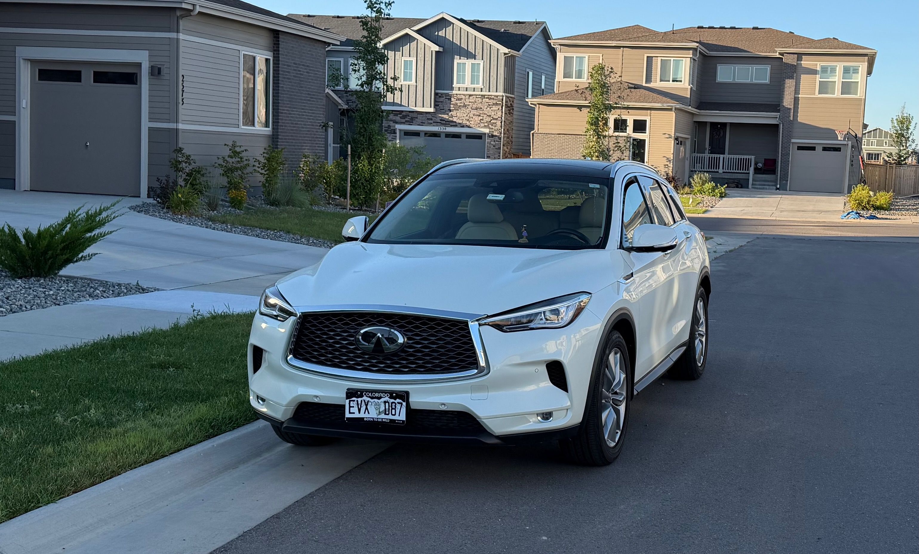 Used 2021 INFINITI QX50 Essential w/ Convenience Package AWD/4WD image 1