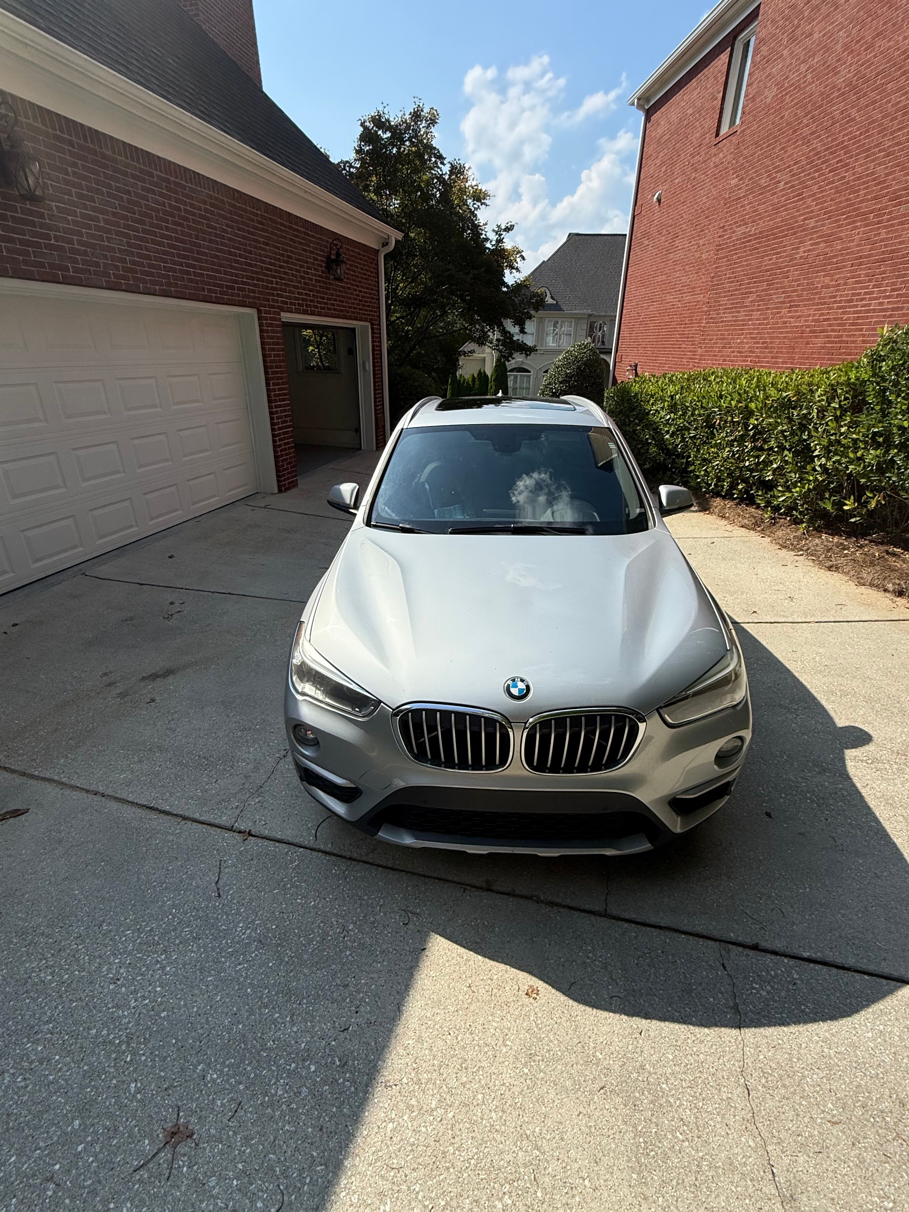 Used 2017 BMW X1 sDrive28i FWD image 2
