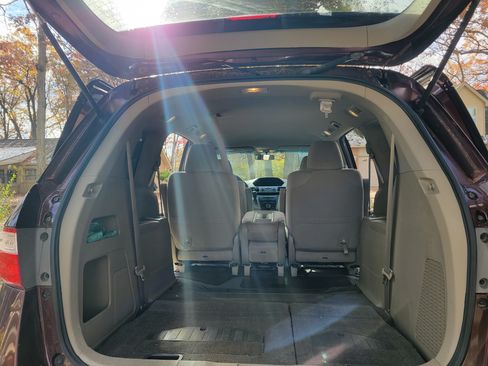 Used 2012 Honda Odyssey EX image 15
