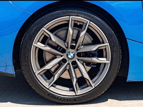 Used 2020 BMW Z4 M40i w/ Executive Package RWD image 22