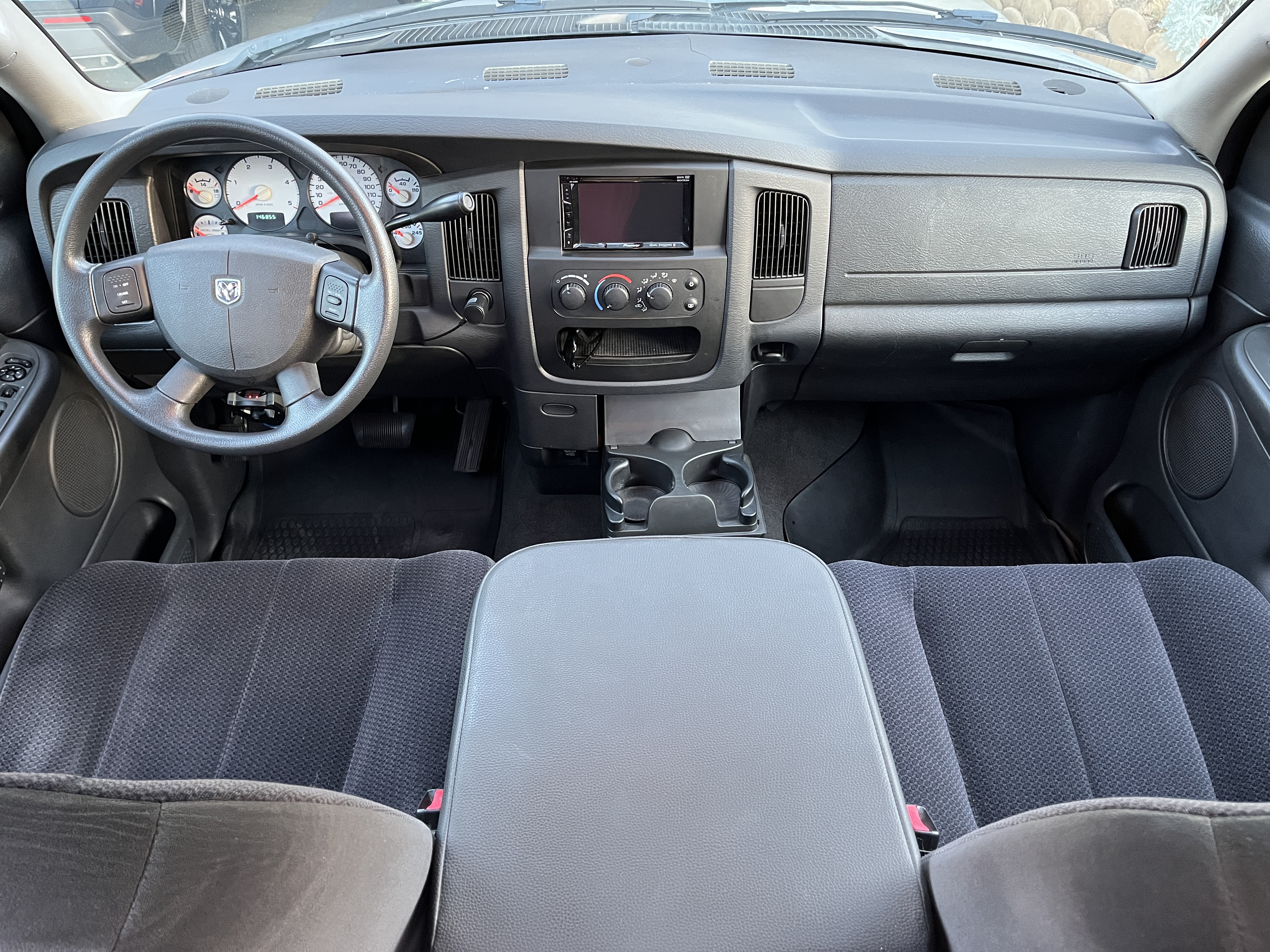 Used 2004 Dodge Ram 2500 Truck SLT w/ Trailer Tow Group RWD image 12