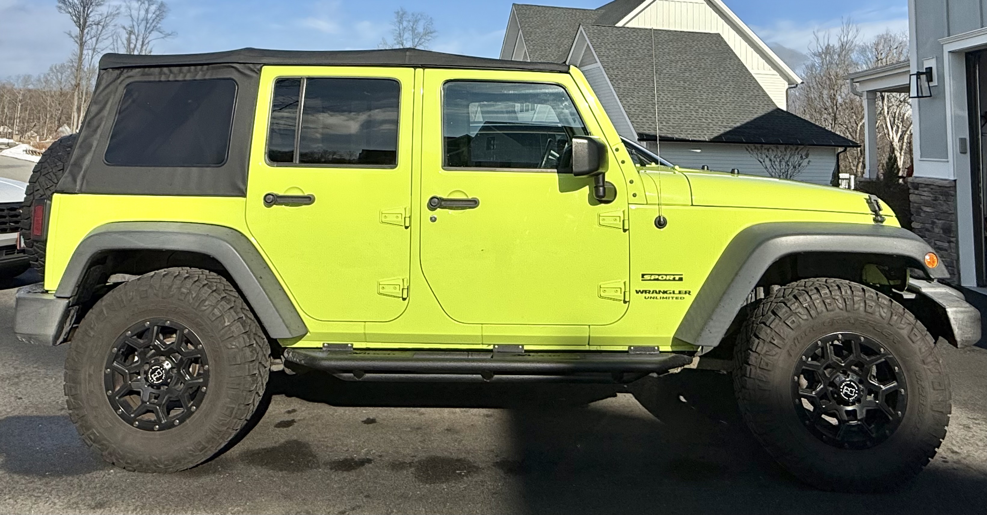 Used 2017 Jeep Wrangler Unlimited Sport w/ Quick Order Package 23S AWD/4WD image 6