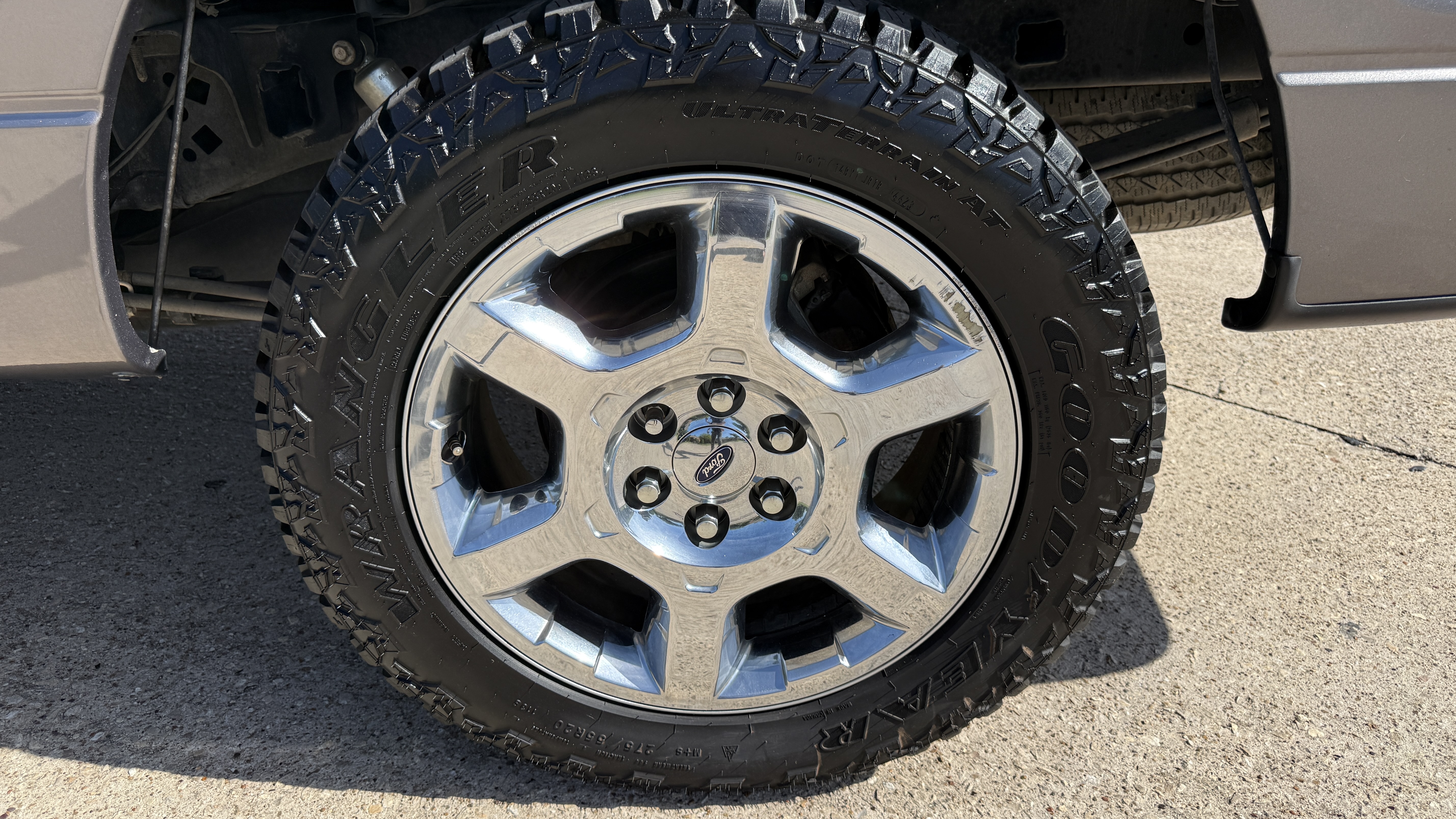 Used 2014 Ford F150 XLT RWD image 23