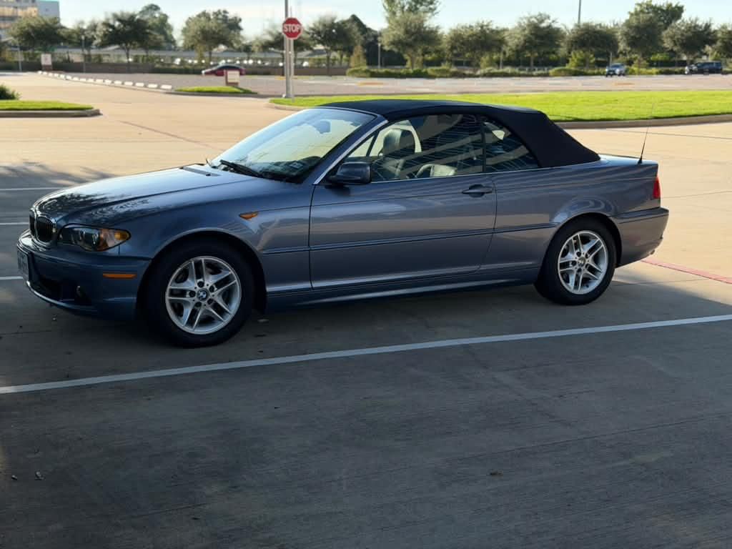 Used 2004 BMW 325Ci Convertible RWD image 18