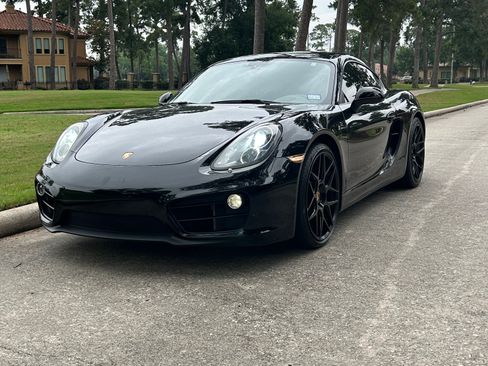 Used 2016 Porsche Cayman RWD image 17