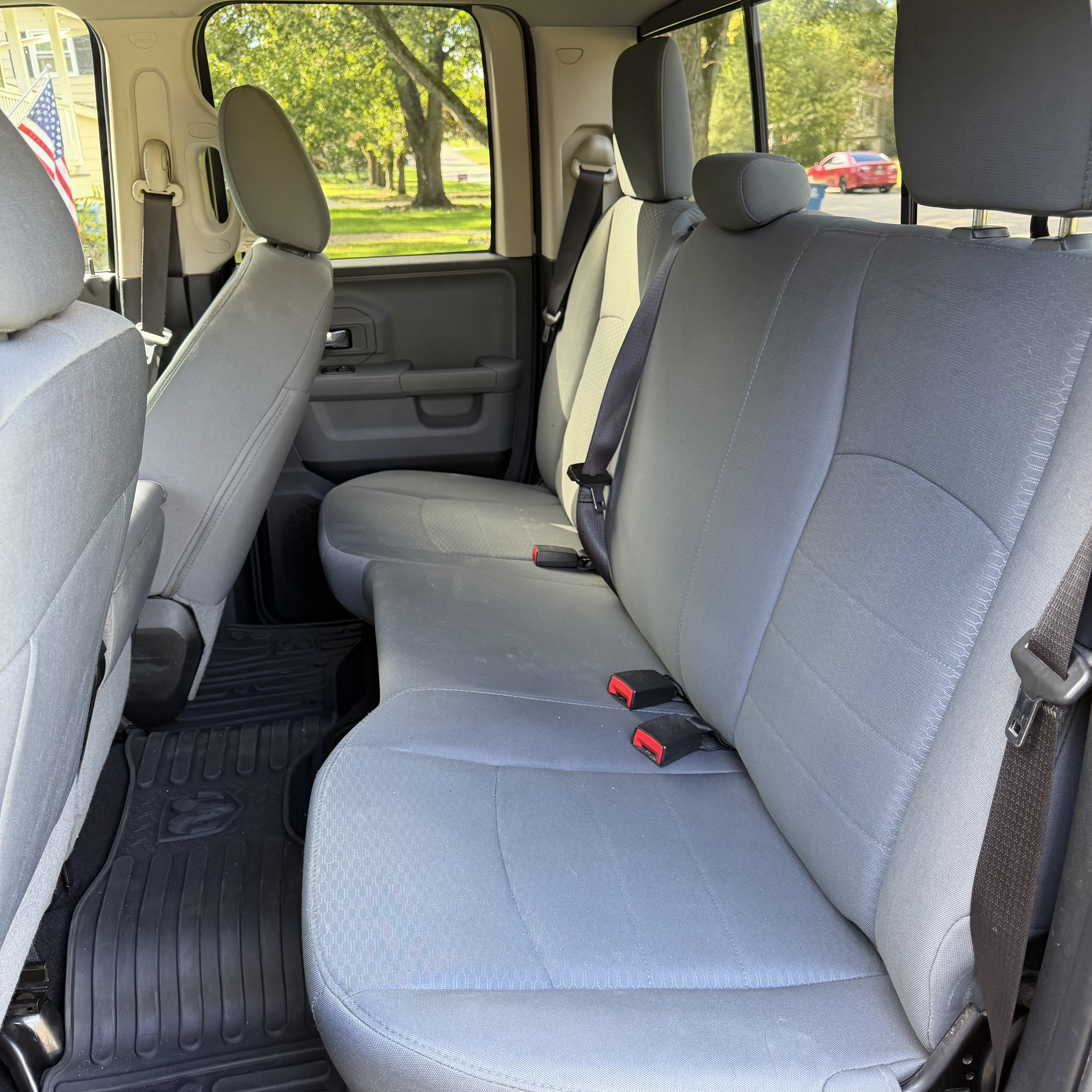 Used 2014 RAM 1500 Classic SLT AWD/4WD image 4