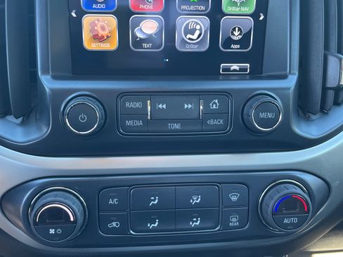 Used 2017 Chevrolet Colorado LT w/ Luxury Package, Chrome image 9