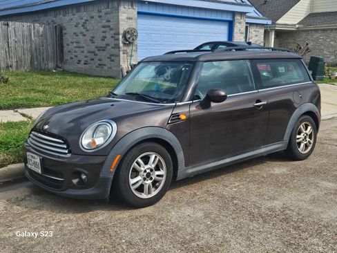 Used 2012 MINI Cooper Clubman image 4