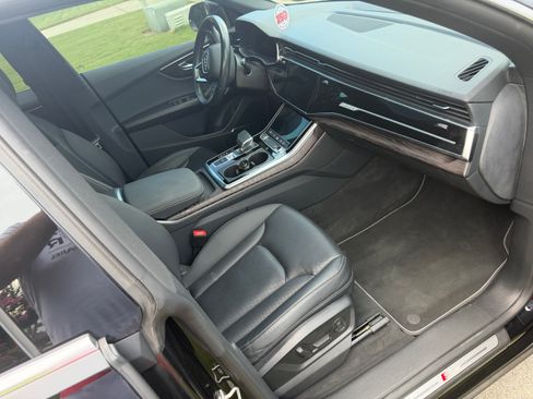 Used 2021 Audi Q8 Premium Plus AWD/4WD image 18