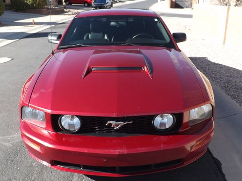 Used 2007 Ford Mustang GT Premium image 4