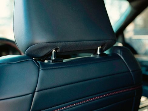 Used 2025 Ford F150 Raptor w/ Equipment Group 803A Raptor R image 17